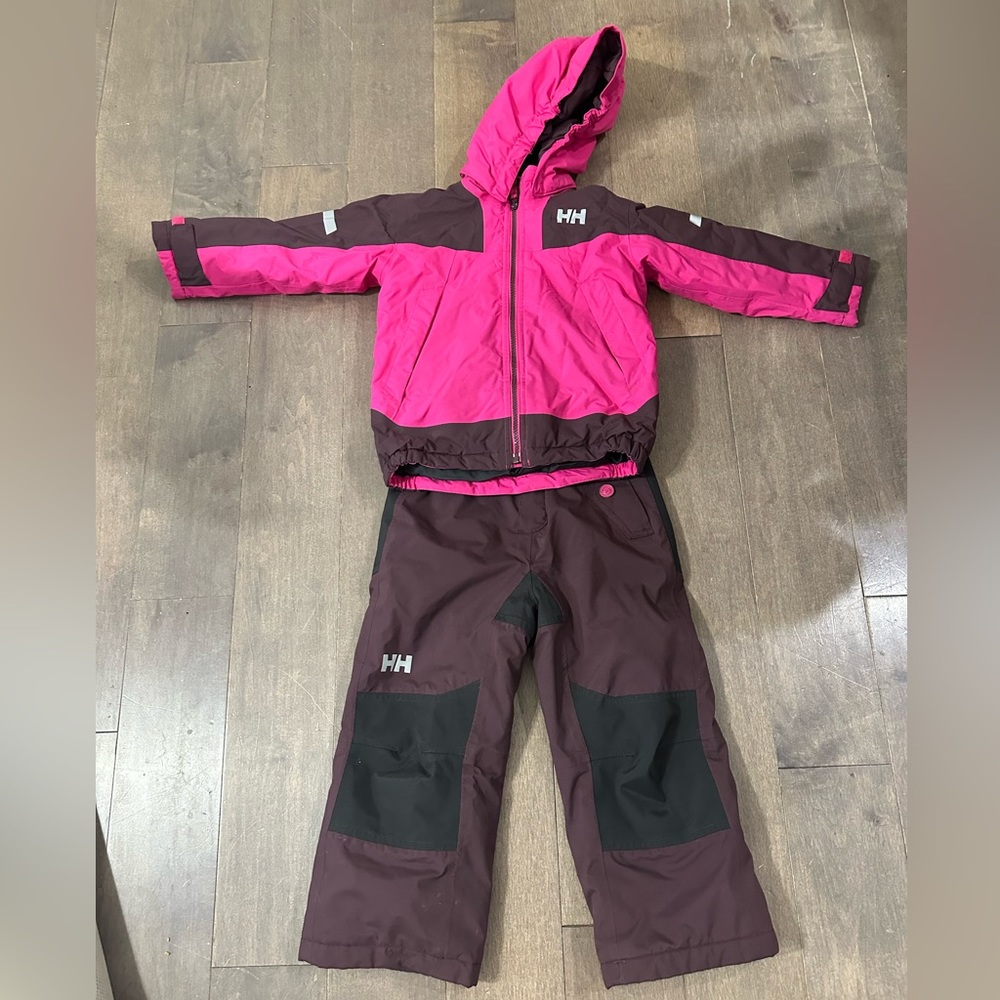Helly Hansen coat snowpants set size 4